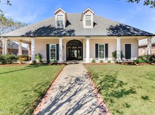 418 Farmington Dr, Lafayette, LA 70503