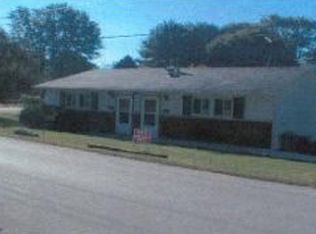 601/603 W Ralston Dr, Bloomington, IN 47403