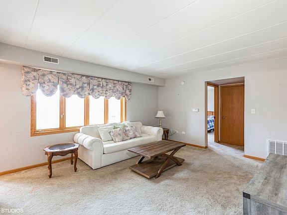 2nd image of 5125 139th Pl Unit 605