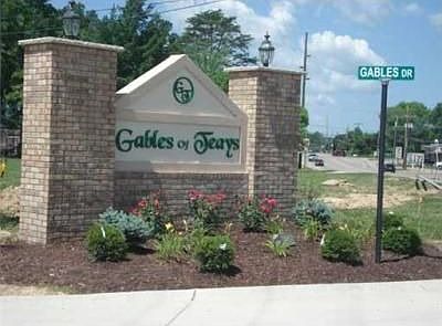1st image of 197 Gables Dr