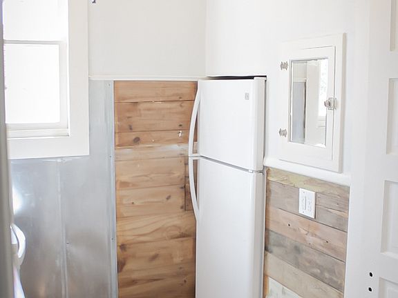 4th image of 2627 Avenue K #2627-1