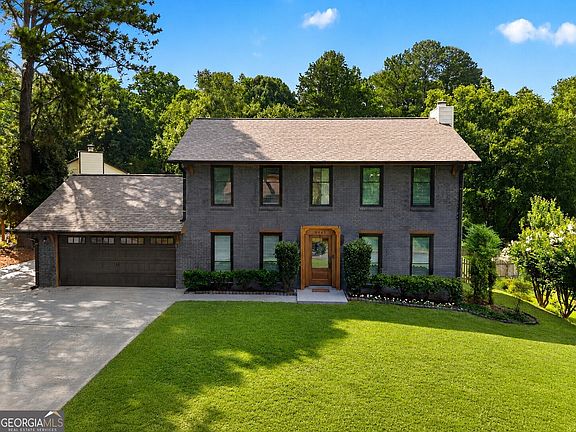 2nd image of 9945 Lake Forest Way