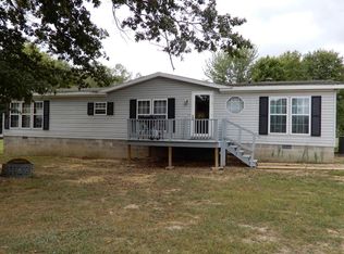 19207 N Village Ln, Mount Vernon, IL