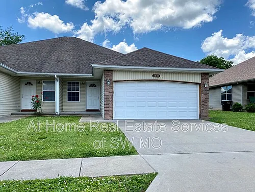 3124 W Golden Valley Ct Photo 1
