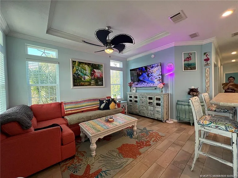 102 Shoal Dr — Photo 7