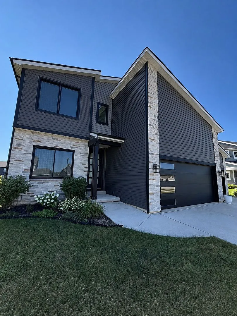 Luxury Custom-Built 6 Bedroom Home in West Lafayette with Finished Basement & Designer Features — Photo 1