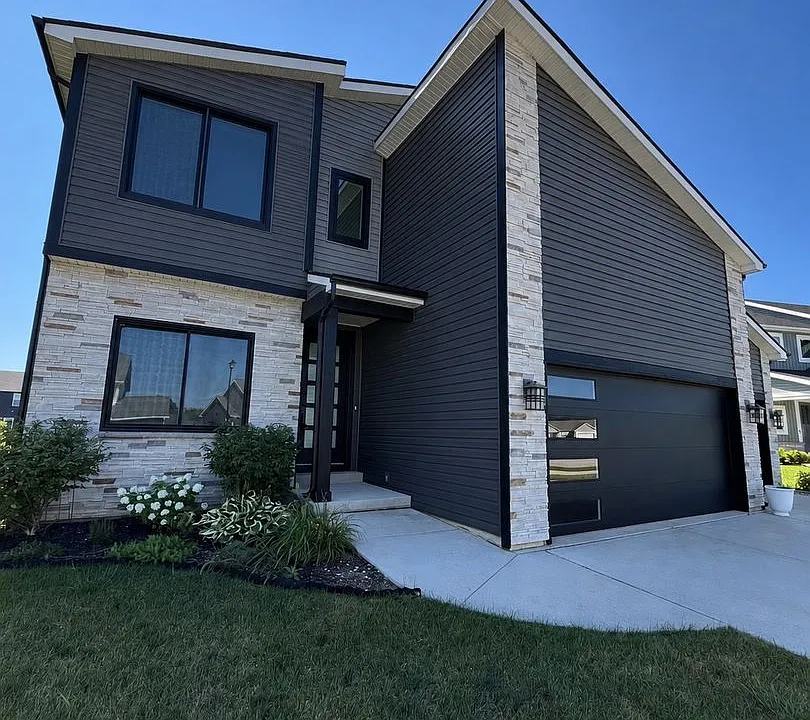 5335 Daffodil Dr