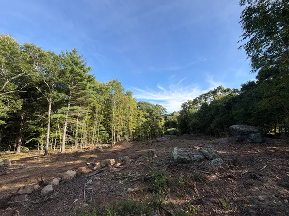 0 Rocky Woods St, Taunton, MA 02780
