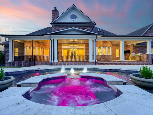 112 Welling Cir, Greenville, SC 29607