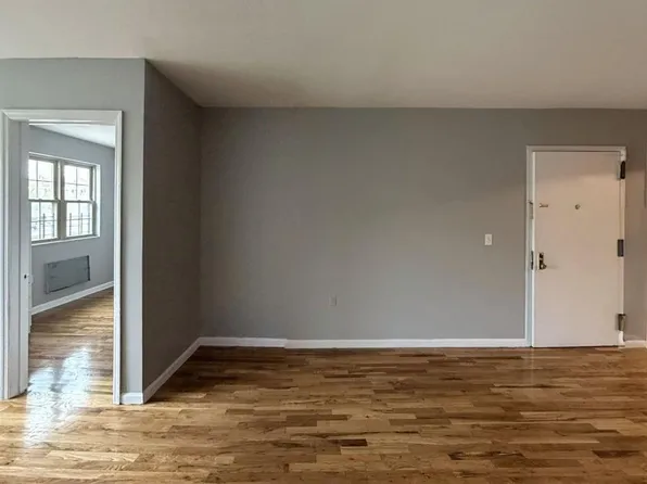 2254 Linden Boulevard image 1 of 10