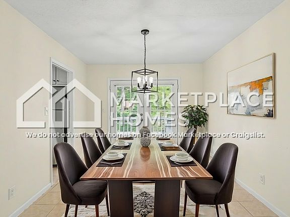5th image of 6498 Menlo Way
