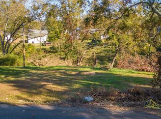 14 Riley St, Honea Path, SC 29654