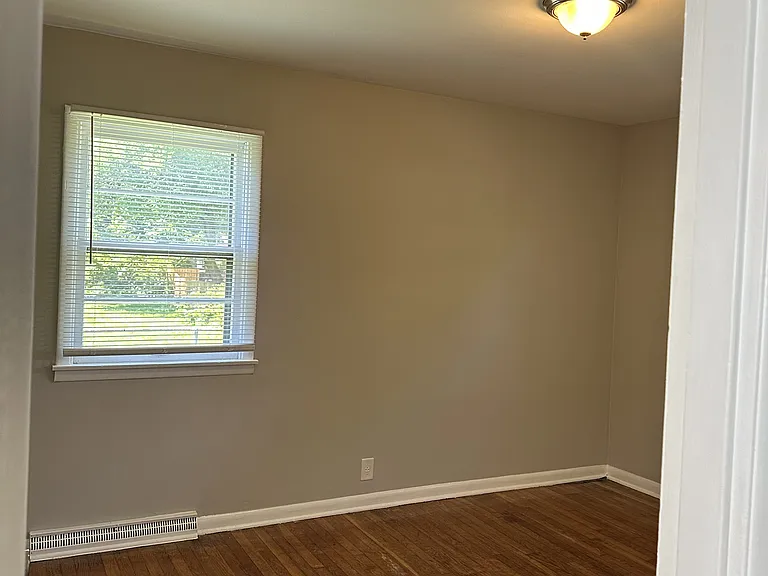2107 W Coil St — Photo 18