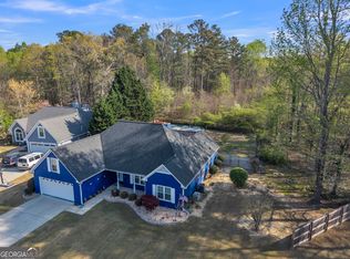 6 Springcrest Trl, Lawrenceville, GA 30046