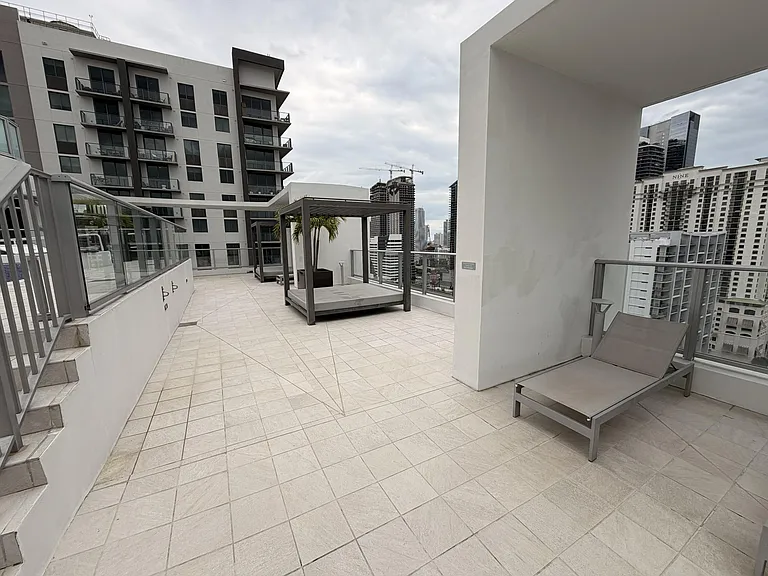 1010 SW 2nd Ave #1107 — Photo 34