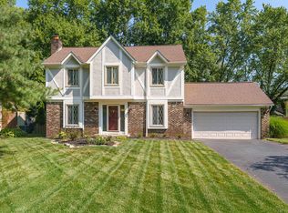 7439 Saunderlane Rd, Columbus, OH 43235