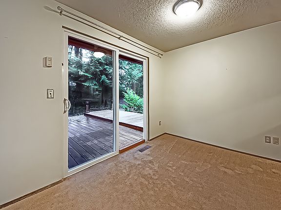 5th image of 4025 32nd Avenue Ct