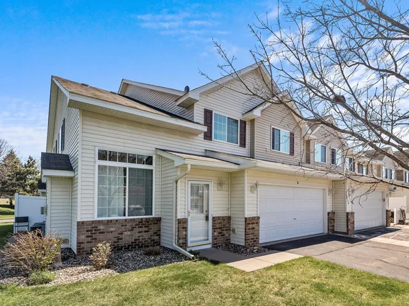 3560 Sterling Heights Dr Unit A, River Falls, WI 54022