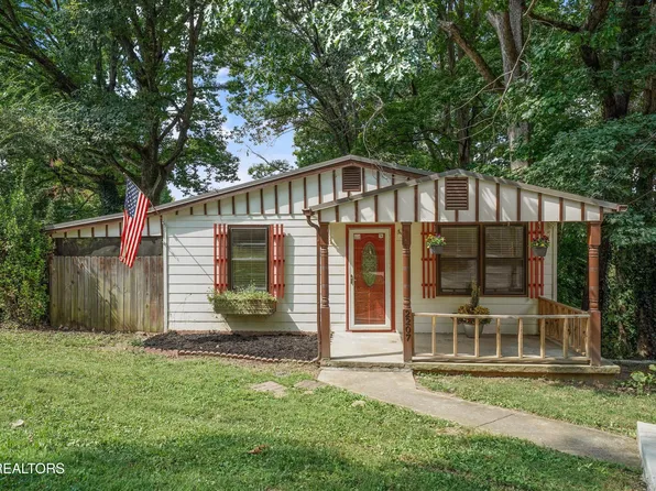 2207 Piedmont St, Knoxville, TN 37921