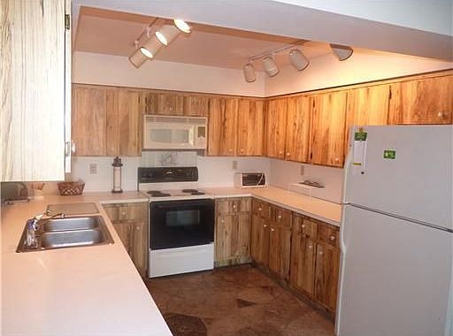 3rd image of 10781 56th Ct S