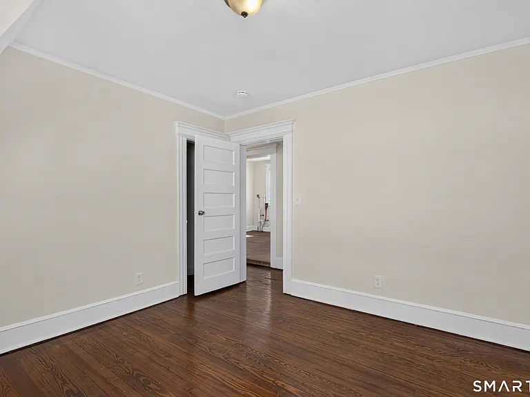 40-44 Vine St #3 — Photo 14