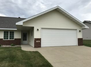 918 Clearview Ct, Fergus Falls, MN 56537