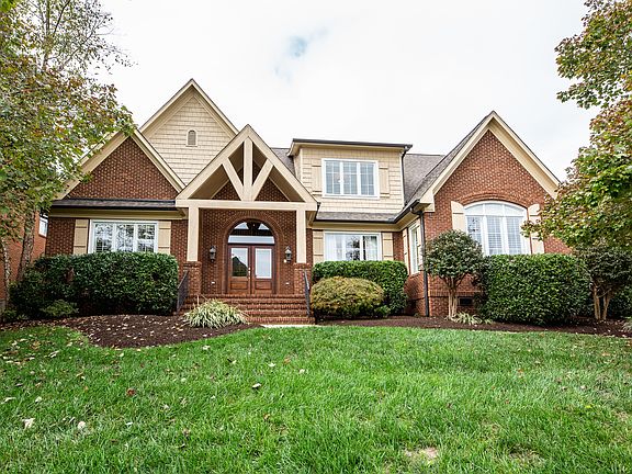 2nd image of 8807 Steeplechase Dr