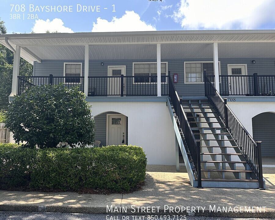 1st image of 708 Bayshore Dr APT 1