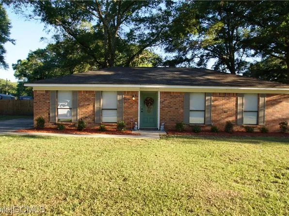 7321 Murray Heights Dr S, Irvington, AL 36544