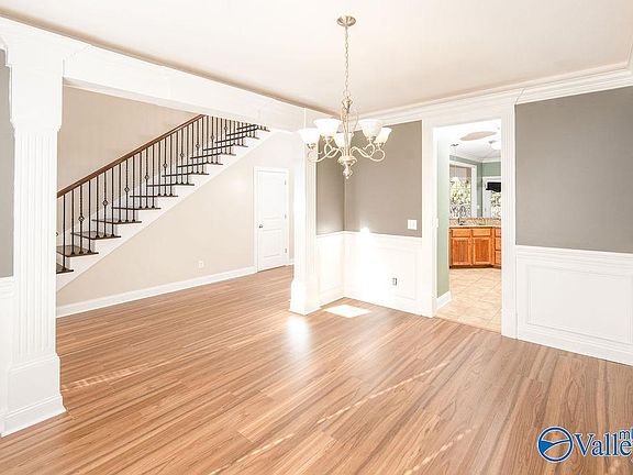 5th image of 7577 Crestridge Dr