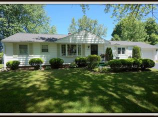 6323 Dorchester Rd, Lockport, NY 14094