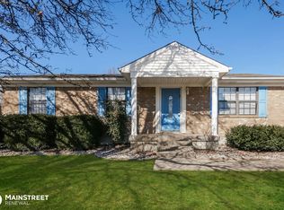 12212 Ridgemont Rd, Louisville, KY 40229