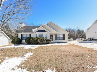 2407 Glen Laurel Dr, Greensboro, NC 27406