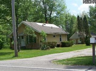 438 Wilson Sharpsville Rd NW, Warren, OH 44481