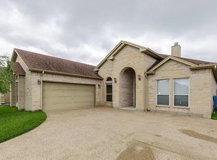 6733 Wall St, Corpus Christi, TX 78414