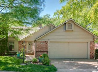 4107 Quail Pointe Ter, Lawrence, KS 66047