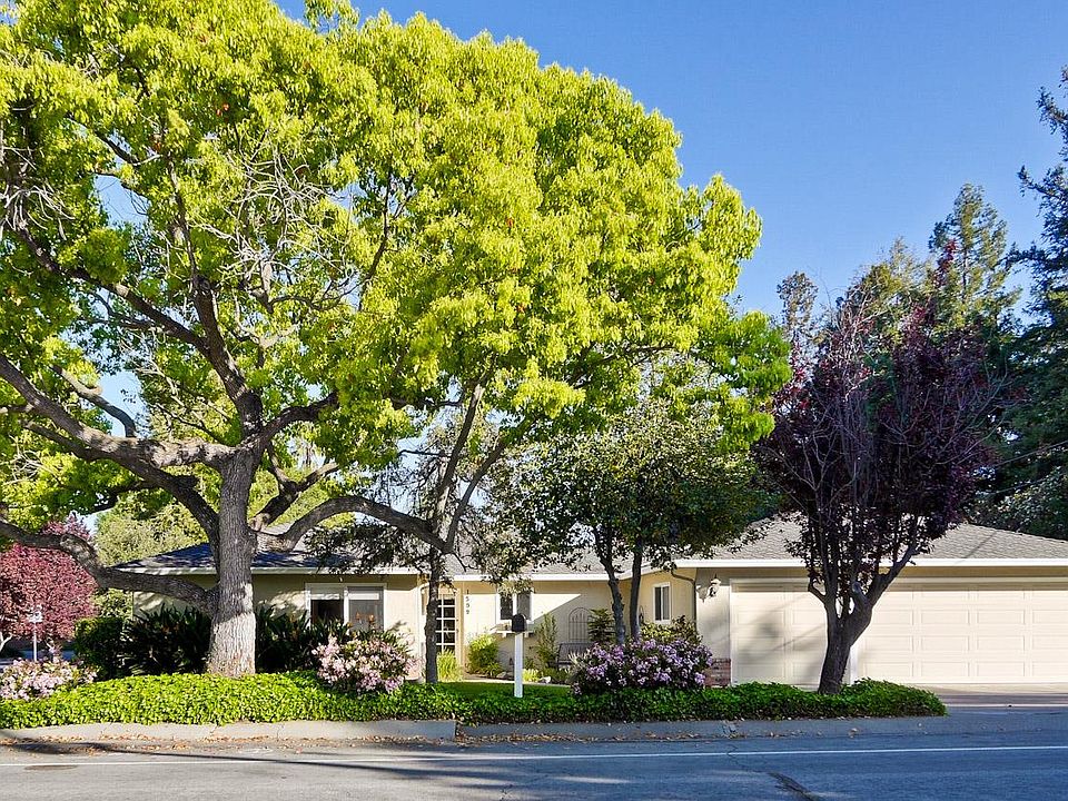 1st image of 1599 Vineyard Dr