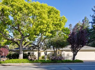 1599 Vineyard Dr, Los Altos, CA 94024