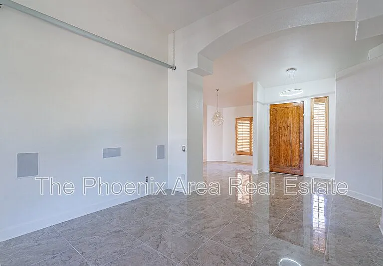 4663 S Oleander Dr — Photo 8