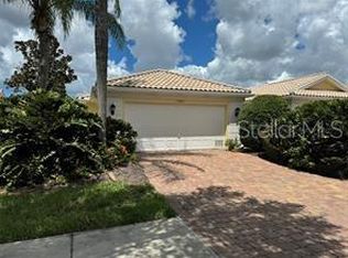 7562 Quinto Dr, Sarasota, FL 34238