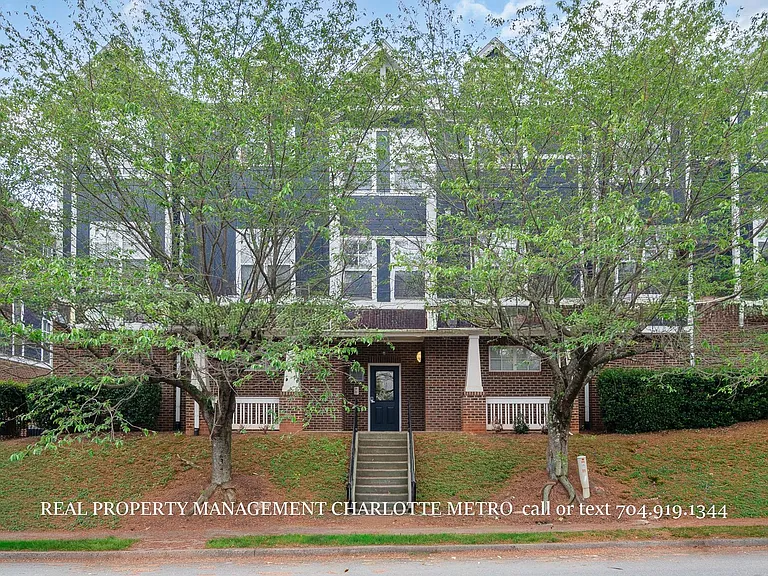 1630 Walnut View Dr — Photo 34