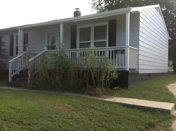 108 Epes St, Blackstone, VA 23824