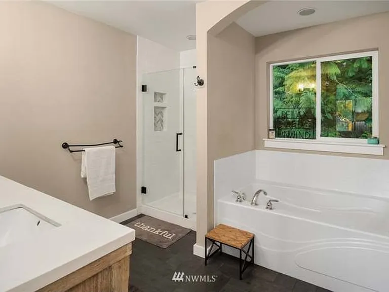 1405 Weaver Way — Photo 20
