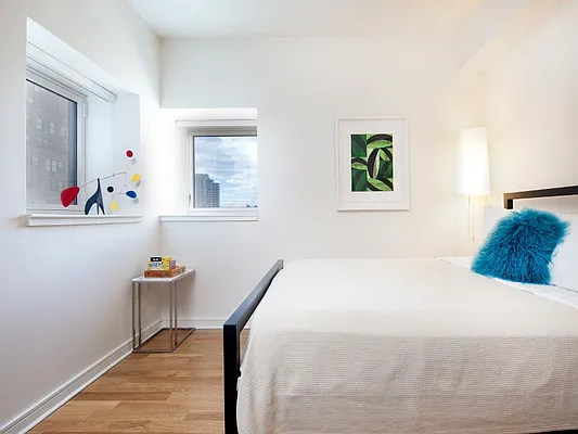 Sold by Sotheby's International Realty | media 4