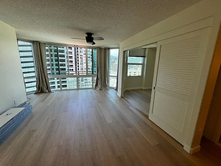 801 S King St #1508 — Photo 14