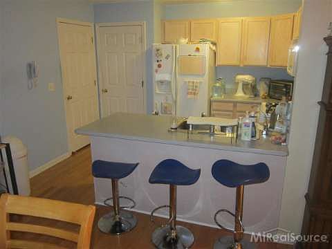3rd image of 53256 Glen Oak Dr