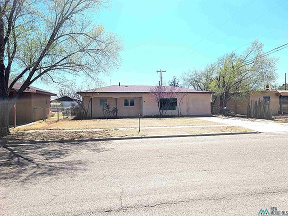 2nd image of 112 E 17th St