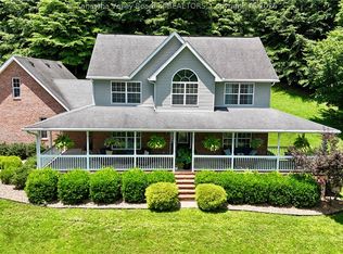 215 Seneca Valley Ests, Charleston, WV 25320