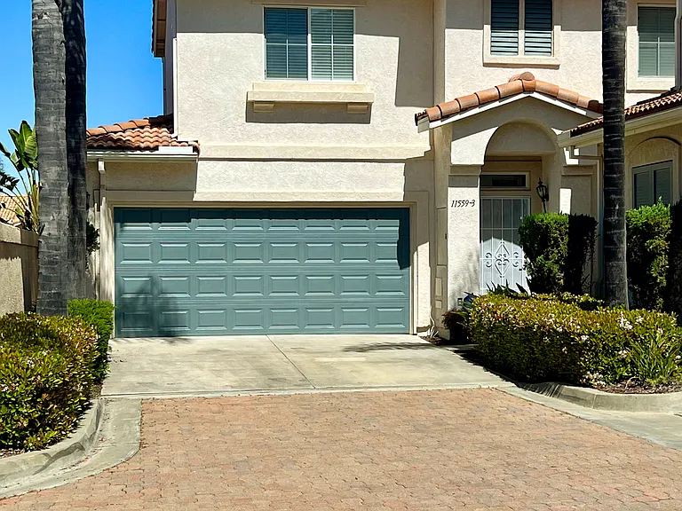 11559 Compass Point Dr N #3 — Photo 31