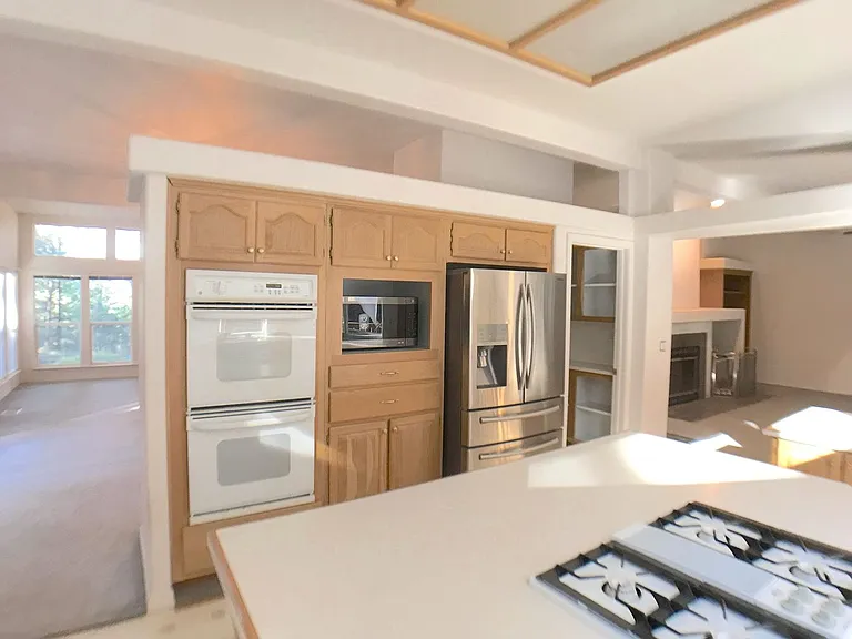 288 Aspen Grv — Photo 13